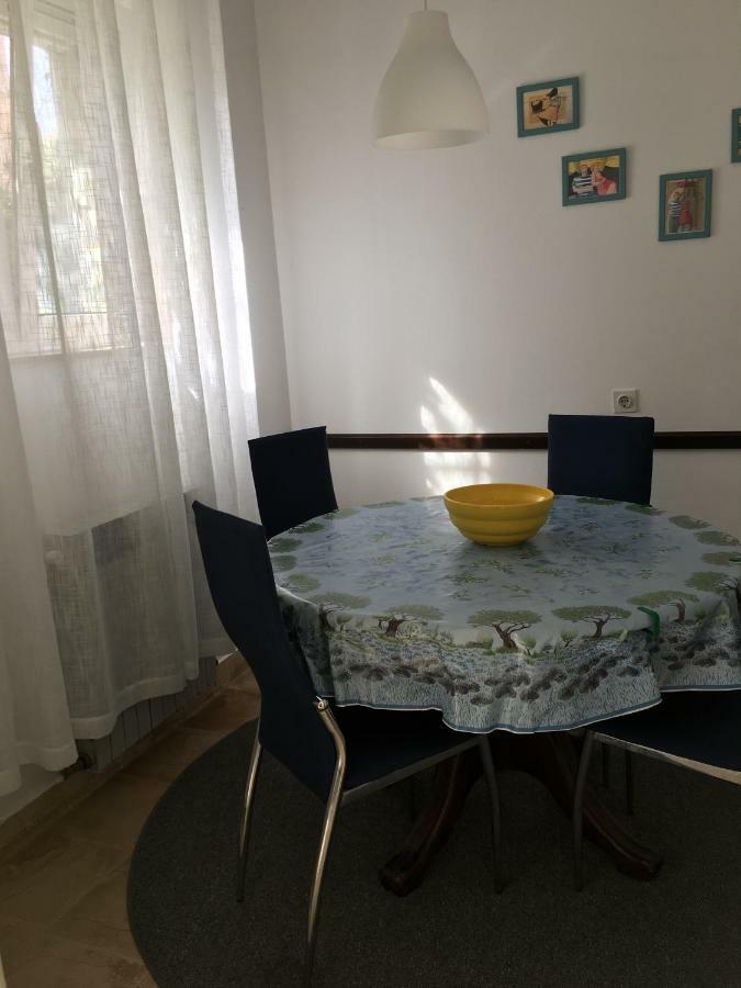 Apartment Get Supetar Exterior photo
